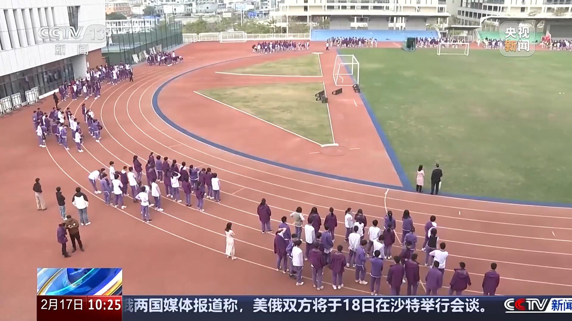 在一次执教
